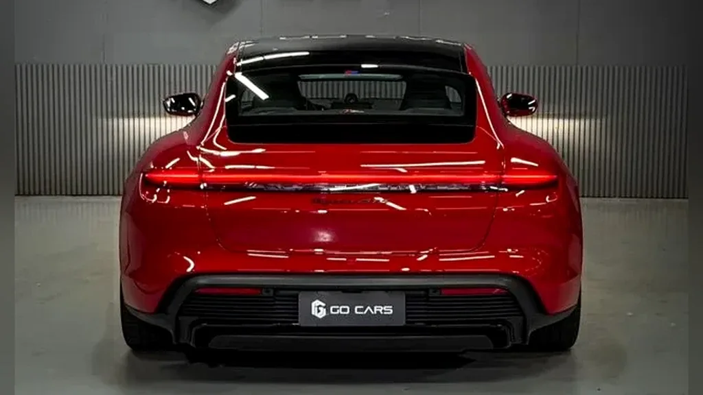 Porsche Taycan - Imagem 4