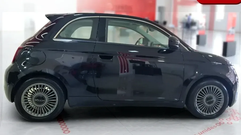 Fiat 500e - Imagem 6