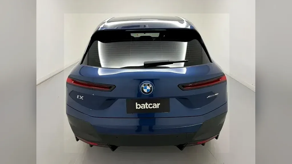 BMW Ix - Imagem 5
