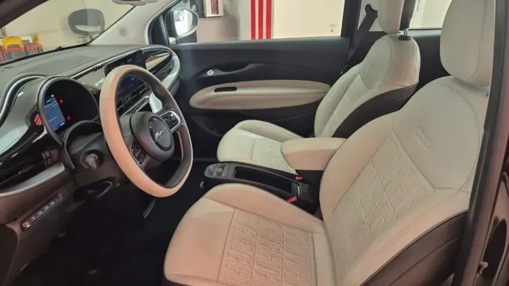 Fiat 500e - Imagem 16