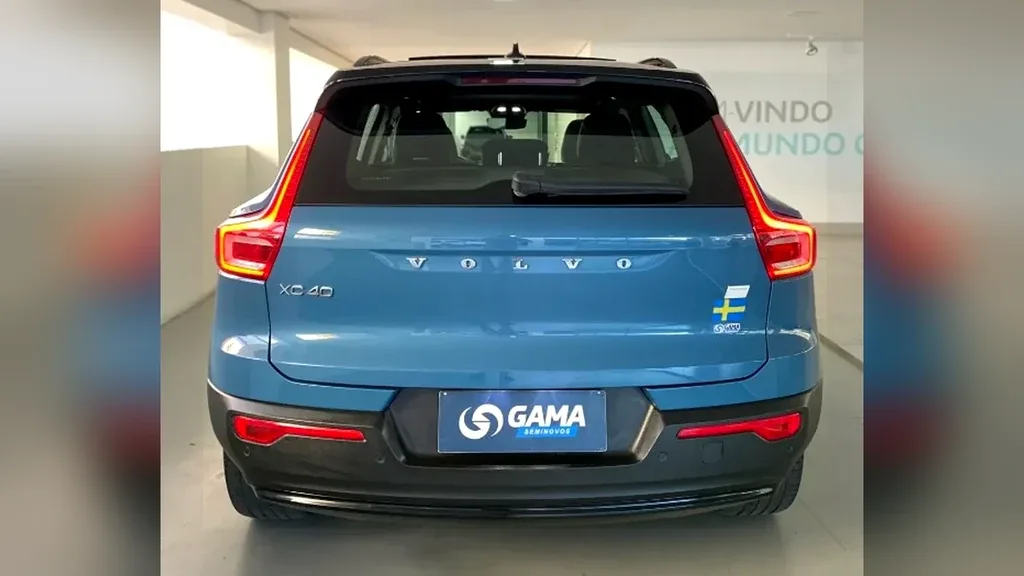 Volvo XC40 Recharge - Imagem 5