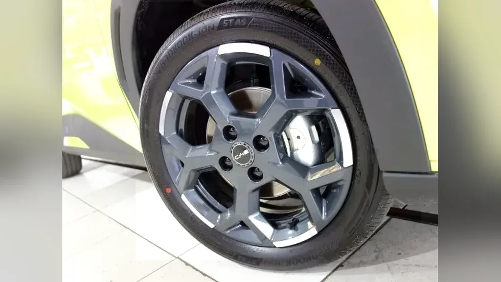 BYD Dolphin - Imagem 8