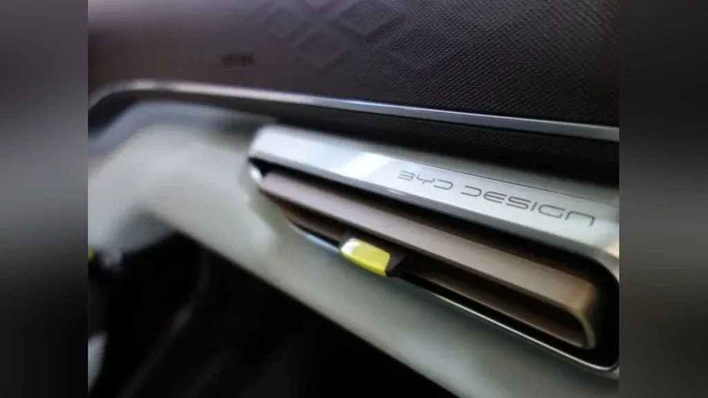 BYD Dolphin - Imagem 18