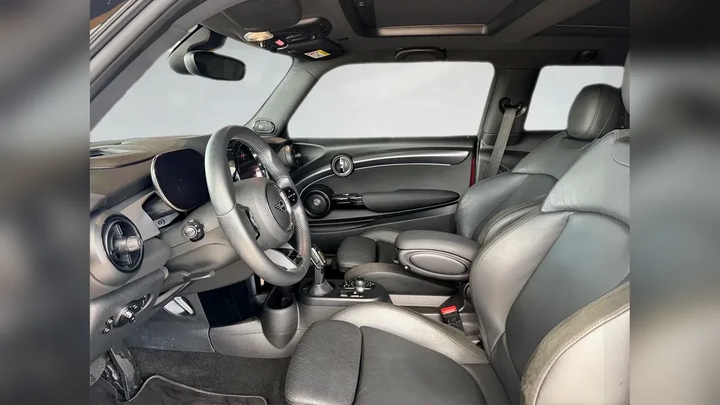 Mini Cooper SE - Imagem 10