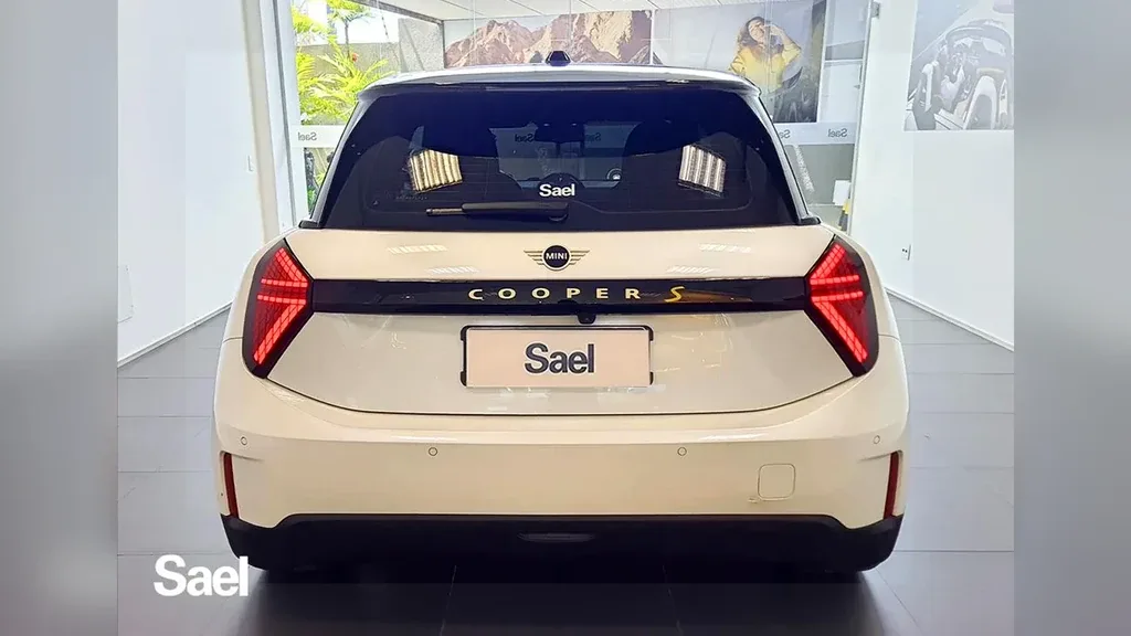 Mini Cooper SE - Imagem 7