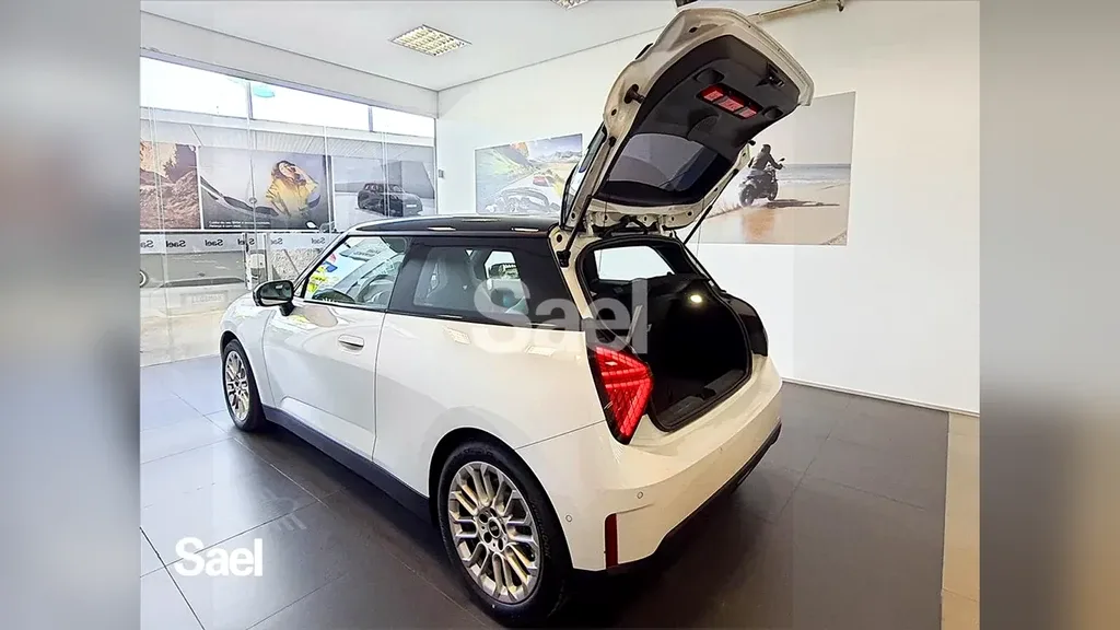 Mini Cooper SE - Imagem 8