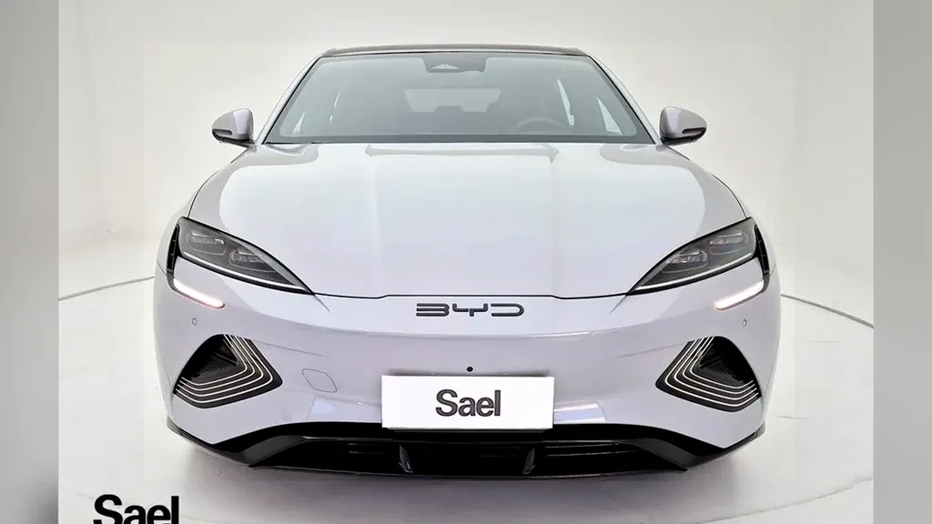 BYD Seal - Imagem 2