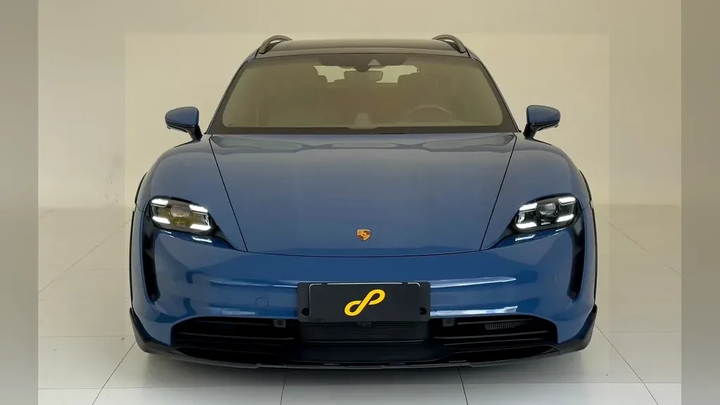 Porsche Taycan - Imagem 2