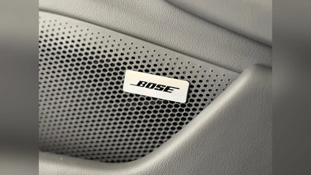 Porsche Taycan - Imagem 12