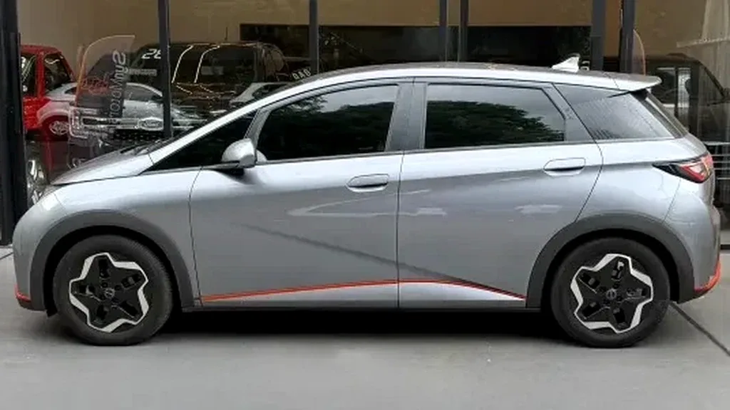 BYD Dolphin - Imagem 4