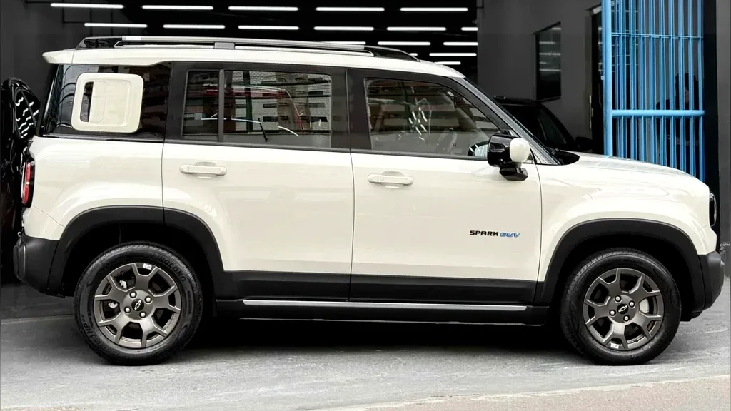 Chevrolet Spark Euv - Imagem 15