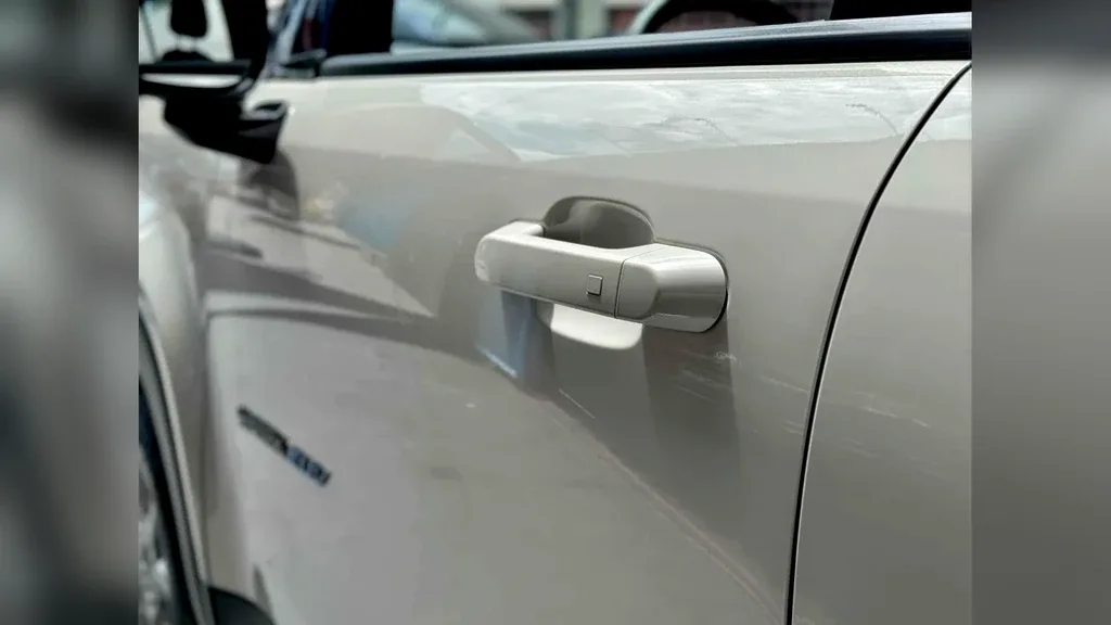 Chevrolet Spark Euv - Imagem 16