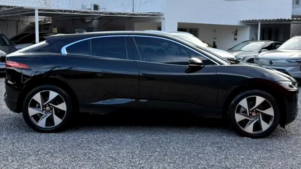 Jaguar I-pace - Imagem 4