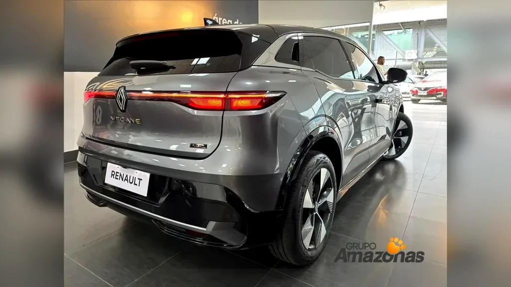 Renault Megane E-tech Electric - Imagem 8