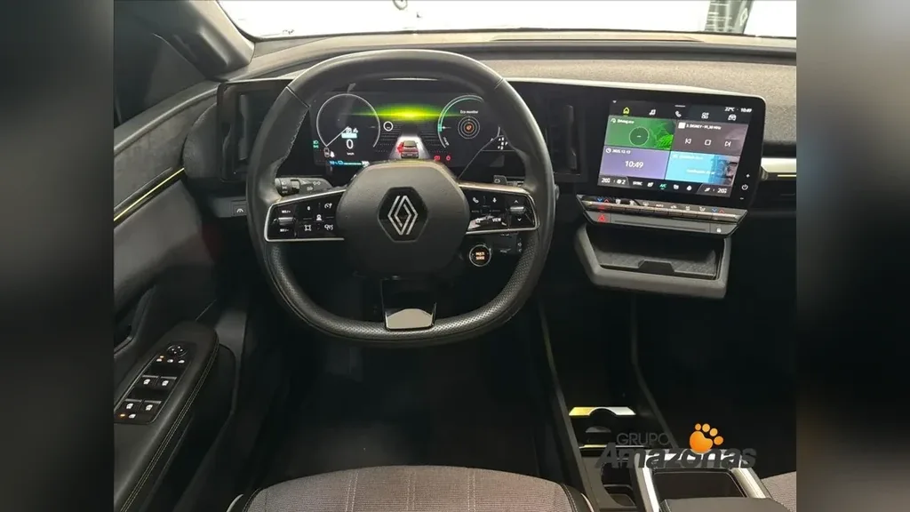 Renault Megane E-tech Electric - Imagem 13