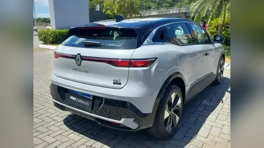 Renault Megane E-tech Electric - Imagem 3