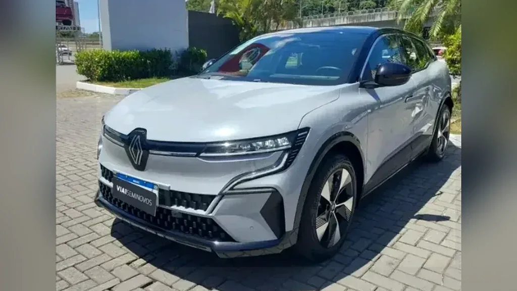 Renault Megane E-tech Electric - Imagem 4