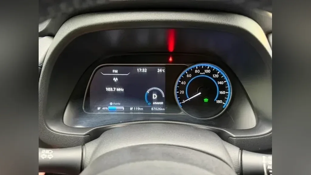 Nissan Leaf - Imagem 8