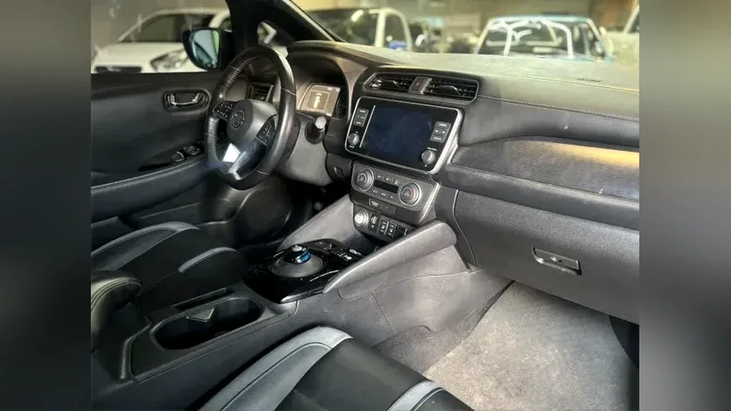Nissan Leaf - Imagem 8
