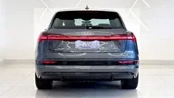 Audi E-tron - Miniatura 16