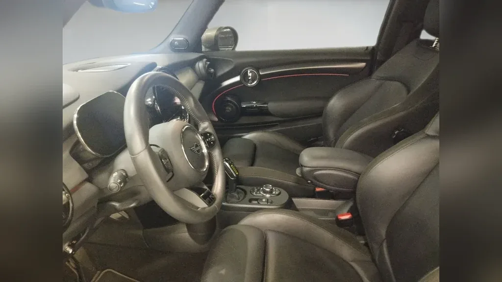 Mini Cooper SE - Imagem 9