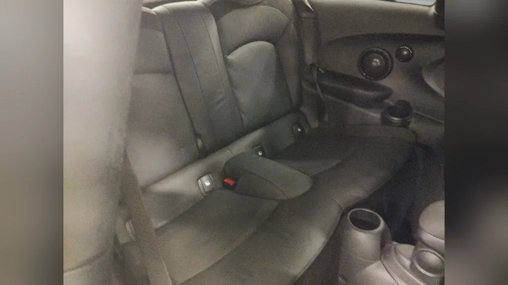 Mini Cooper SE - Imagem 12