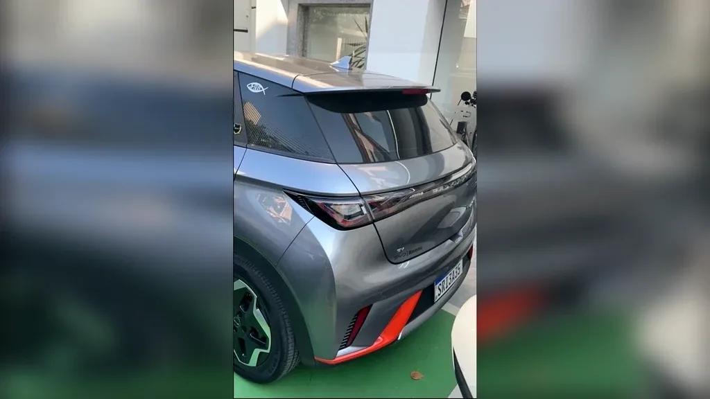 BYD Dolphin - Imagem 2