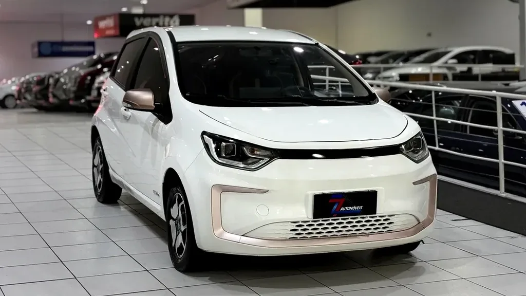 JAC E-JS1 - Imagem 2