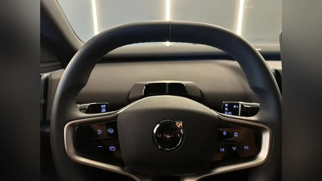 Volvo EX30 - Imagem 13