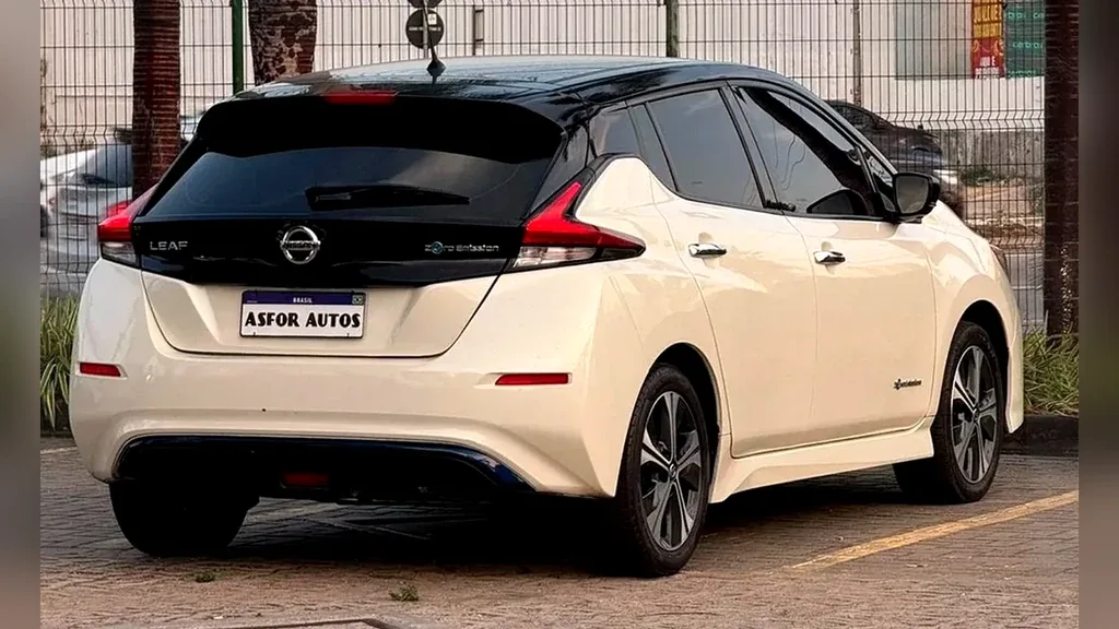 Nissan Leaf - Imagem 2