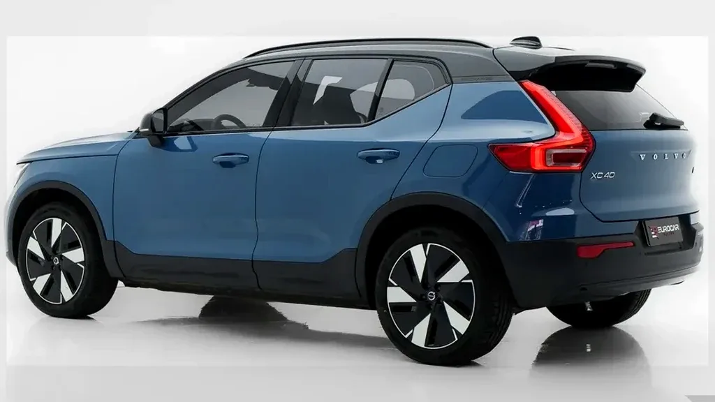 Volvo XC40 Recharge - Imagem 4