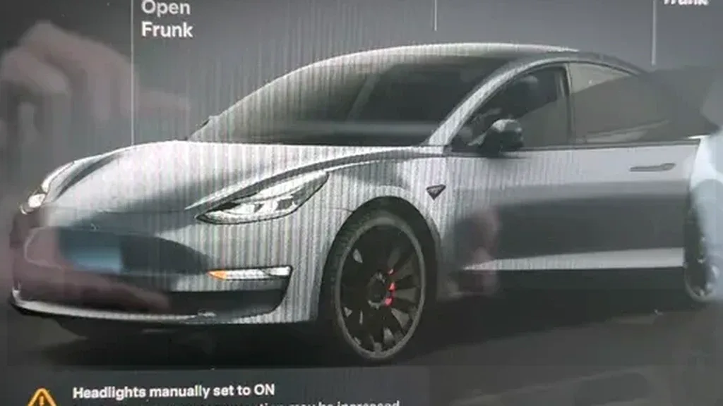 Tesla Model 3 - Imagem 5