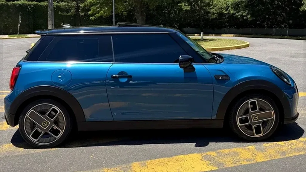 Mini Cooper SE - Imagem 8