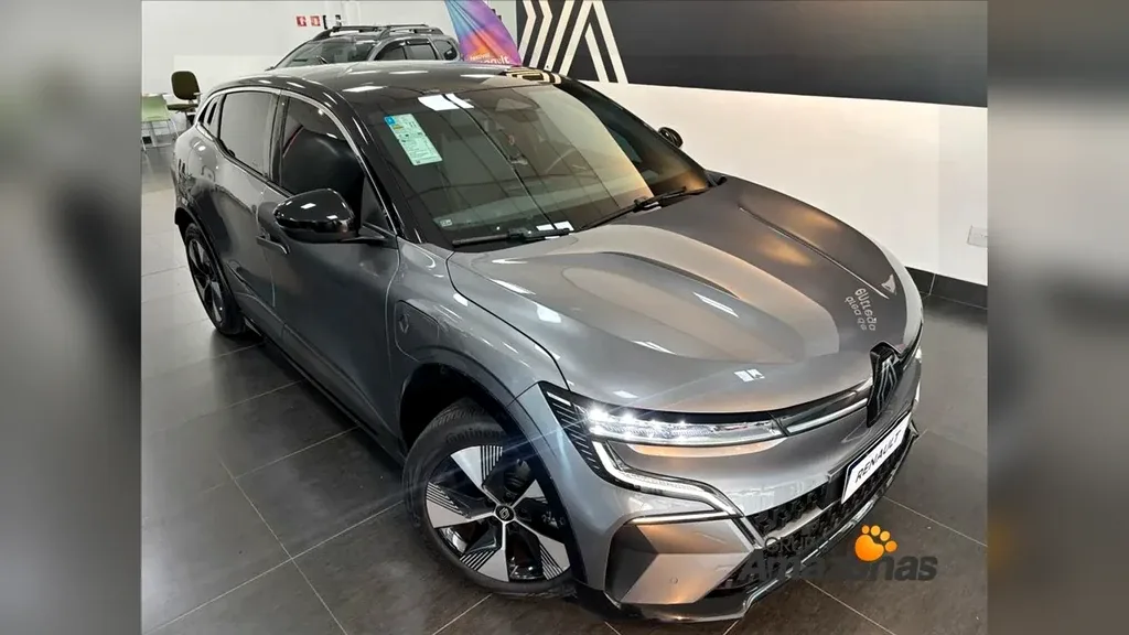 Renault Megane E-tech Electric - Imagem 4