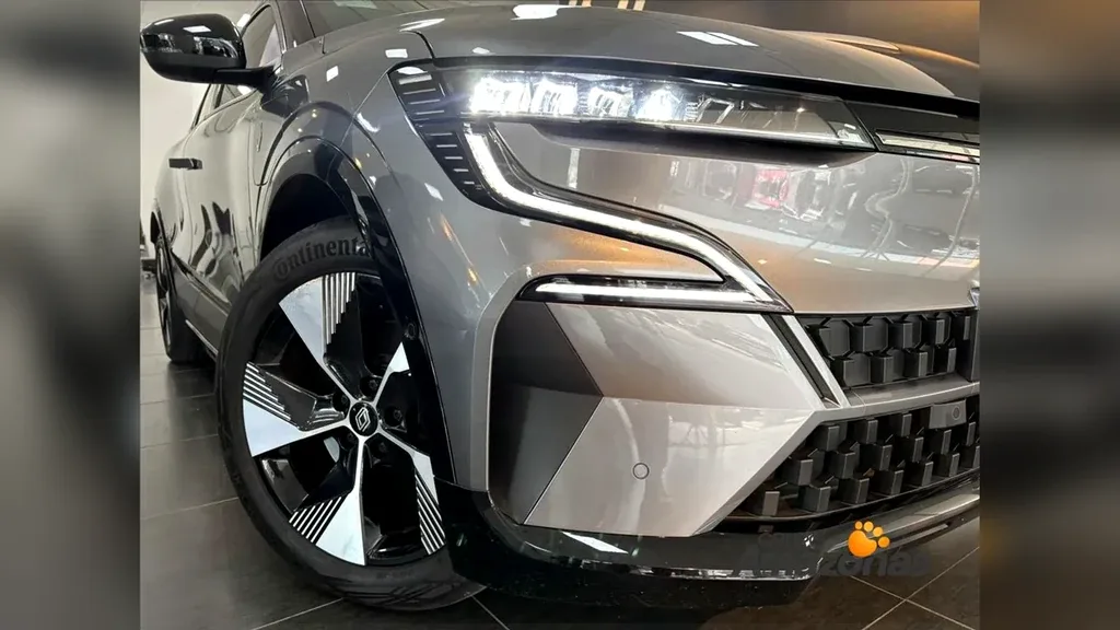 Renault Megane E-tech Electric - Imagem 5