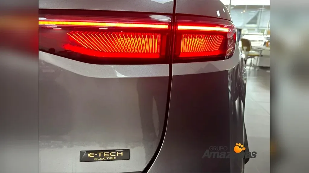 Renault Megane E-tech Electric - Imagem 10