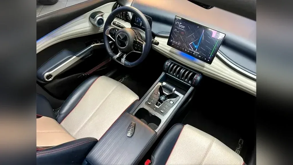 BYD Yuan Plus - Imagem 7