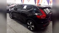 Volvo XC40 - Miniatura 4