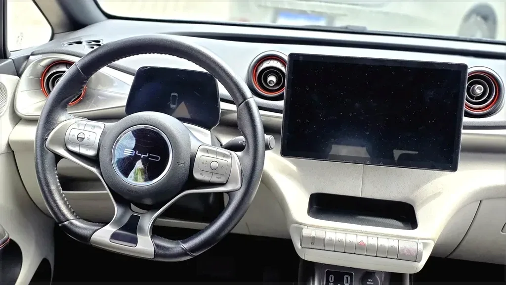 BYD Dolphin - Imagem 10