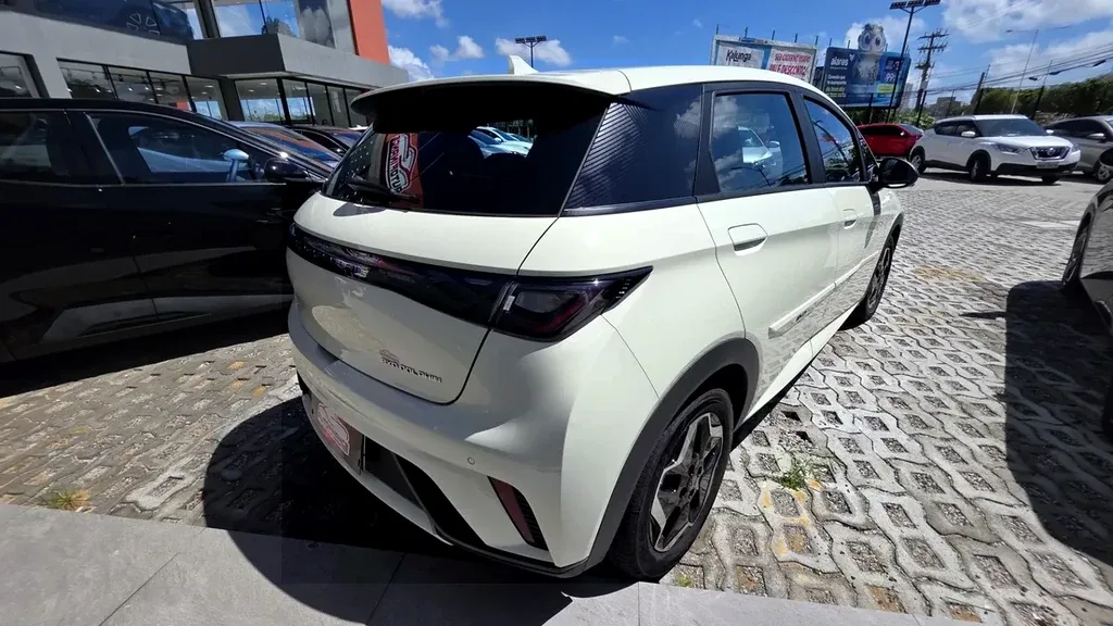 BYD Dolphin - Imagem 8