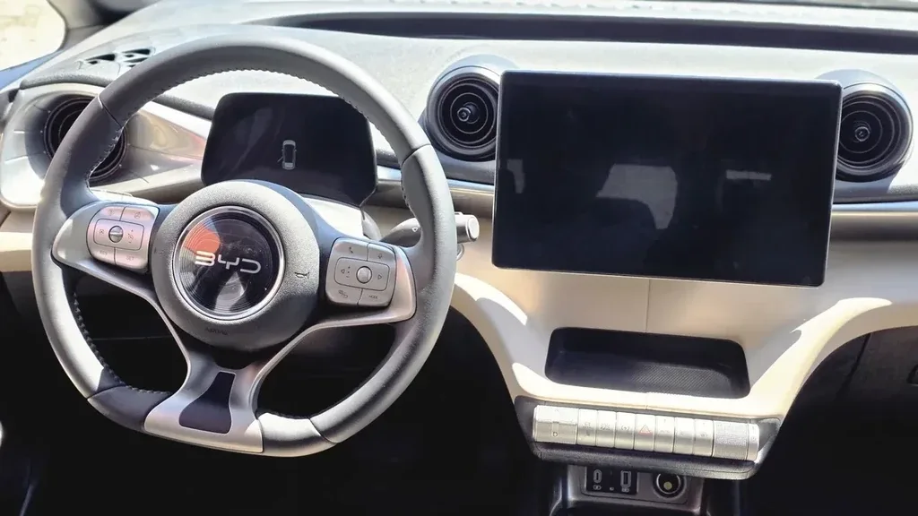 BYD Dolphin - Imagem 11