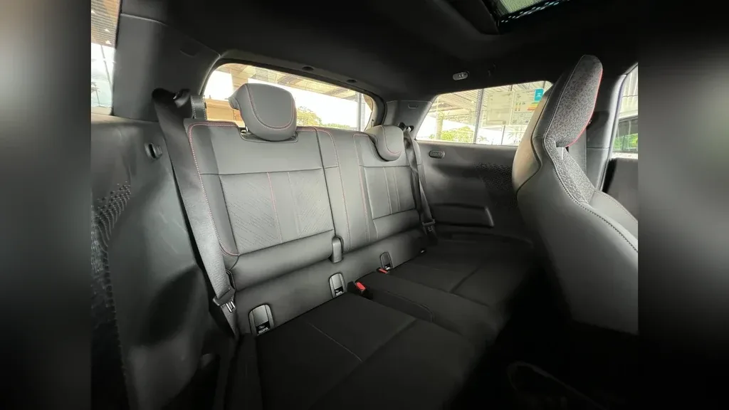 Mini Cooper SE - Imagem 11