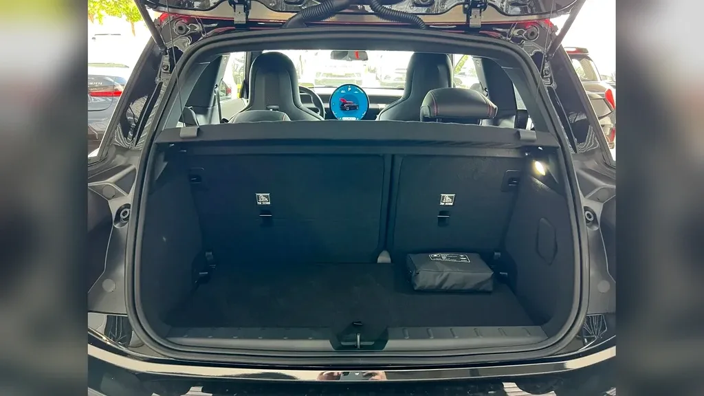 Mini Cooper SE - Imagem 13