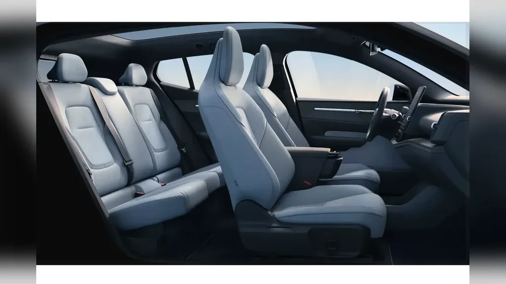 Volvo EX30 - Imagem 5