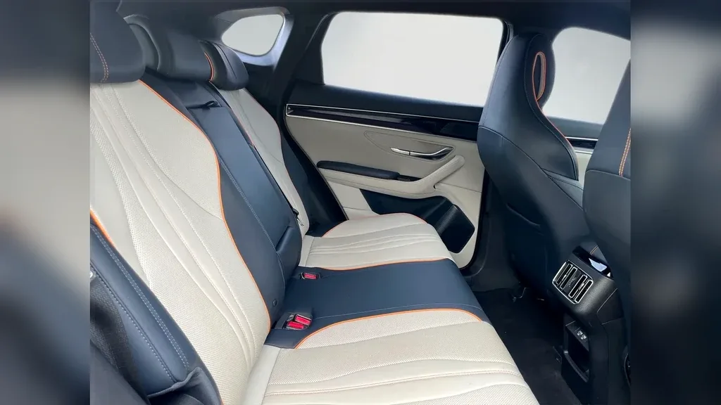 BYD Song Plus - Imagem 13