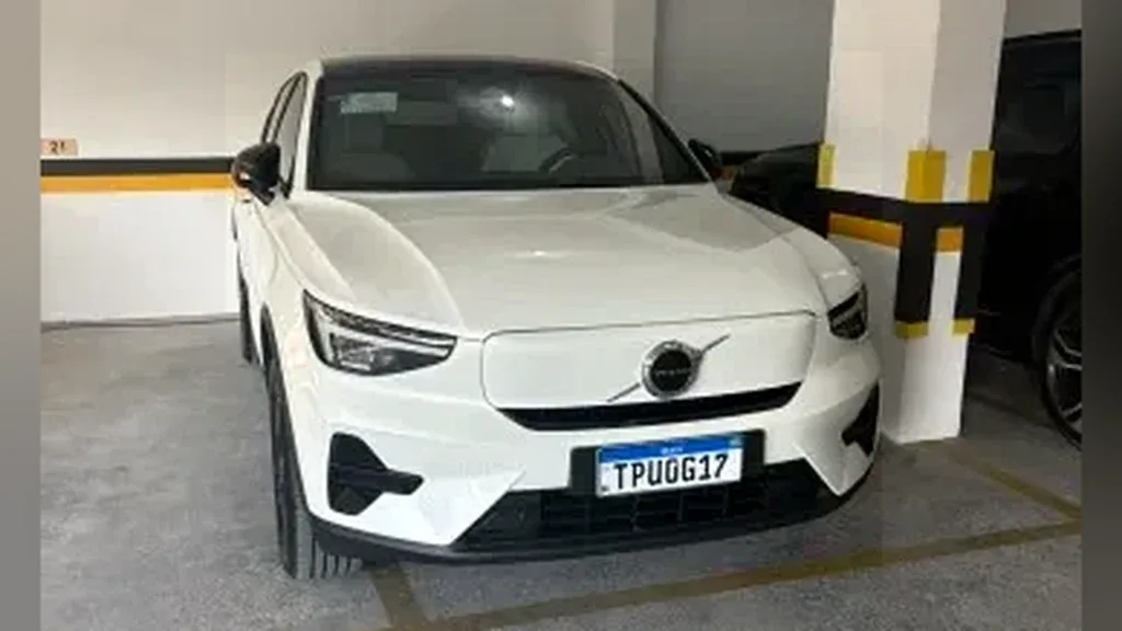 Volvo Ec40 - Imagem 2