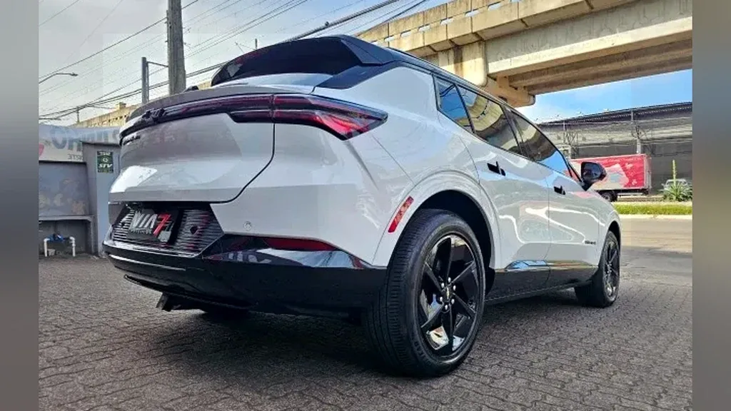 Chevrolet Equinox EV - Imagem 10