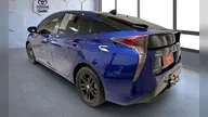 Toyota Prius Gen-4 - Miniatura 4
