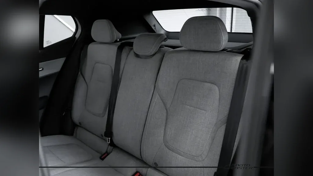 Volvo EX30 - Imagem 9