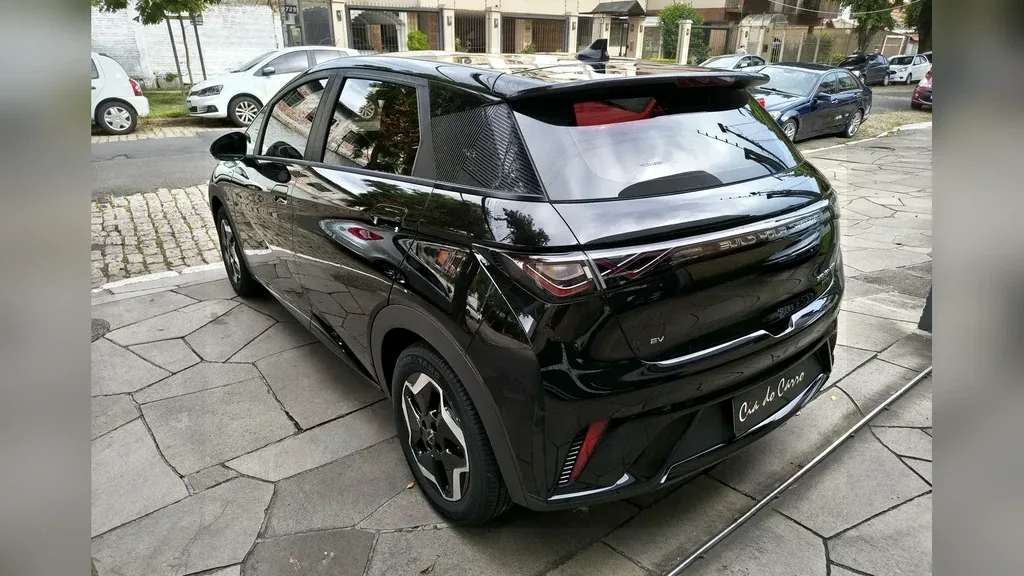 BYD Dolphin - Imagem 8